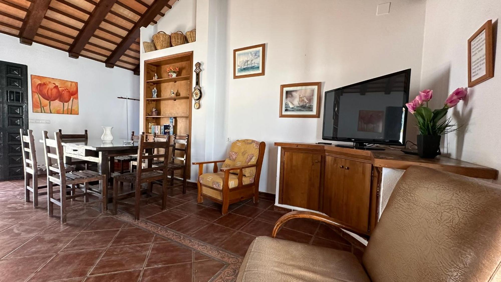 Vivienda Rural Atlantico Sur & Familias Guest House โกนิล เด ลาฟรอนเตรา ภายนอก รูปภาพ