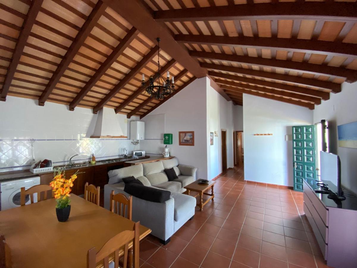 Vivienda Rural Atlantico Sur & Familias Guest House โกนิล เด ลาฟรอนเตรา ภายนอก รูปภาพ